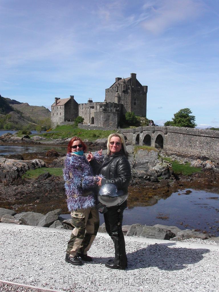 EILEAN DONAN CASTLE.JPG